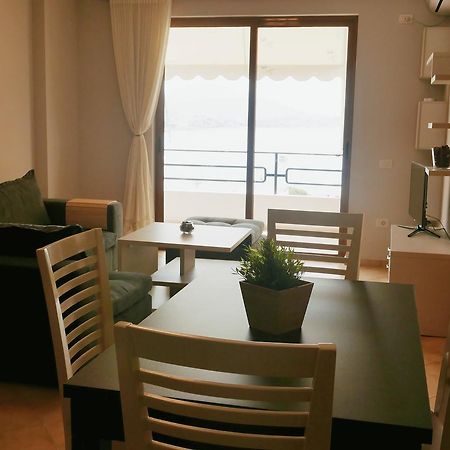 Victoria'S Sea-Cret Apartment Sarande Bagian luar foto